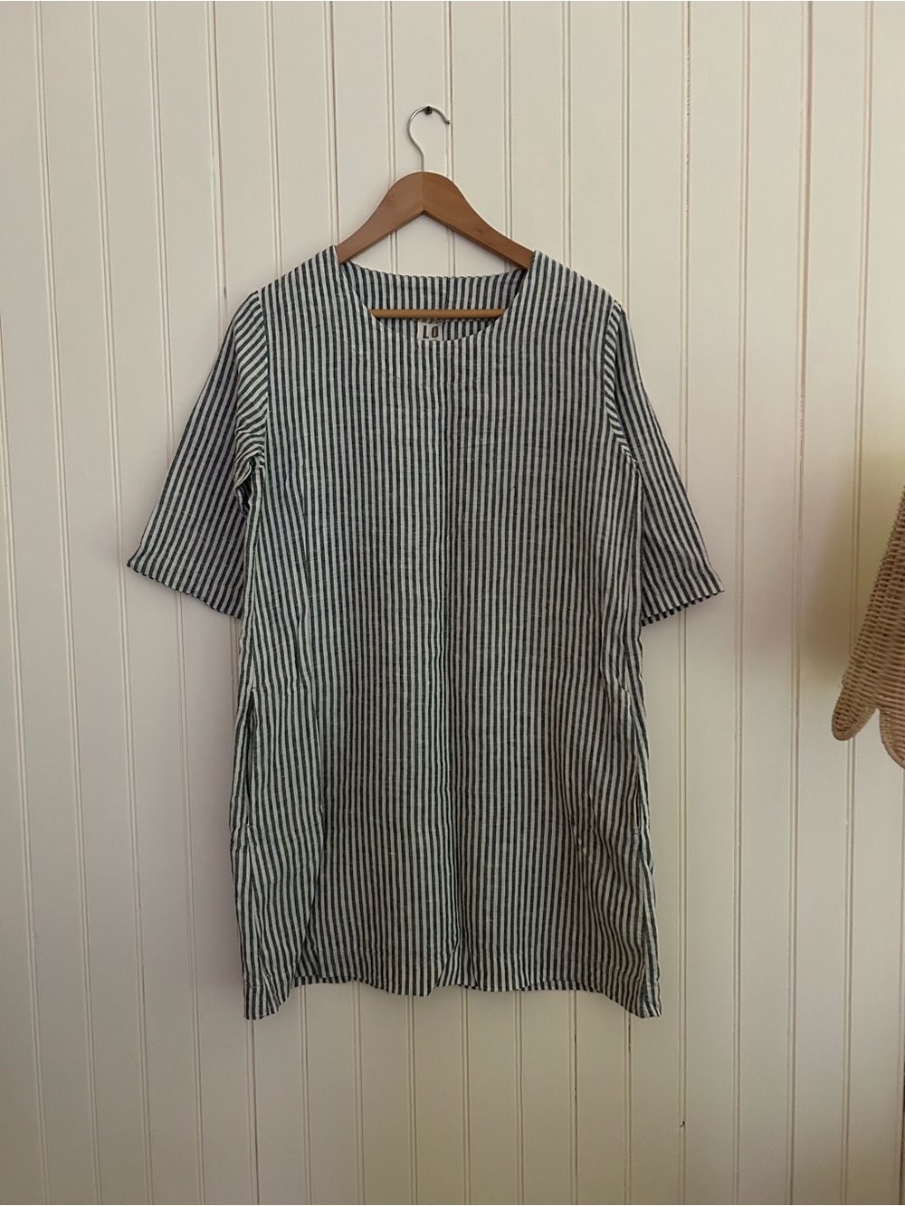 Len Ok Linen striped shift dress